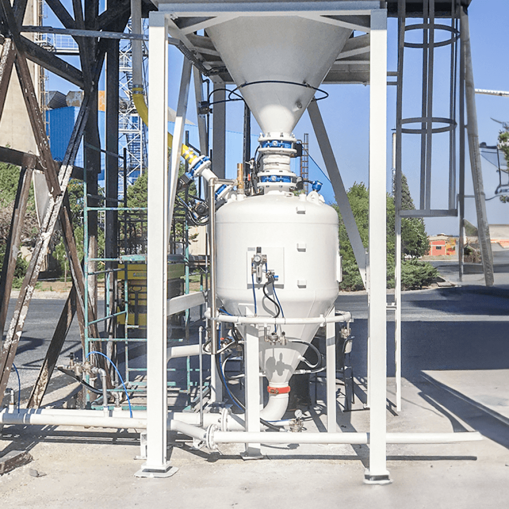 Silica and Feldspar Conveying